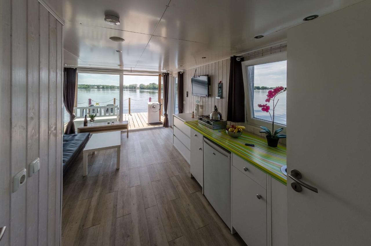 Feststehendes Hausboot Ξενοδοχείο Kolonie Zern Εξωτερικό φωτογραφία